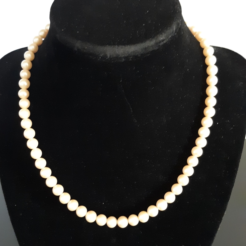 Antique Japanese Pearl Choker Necklace 17"